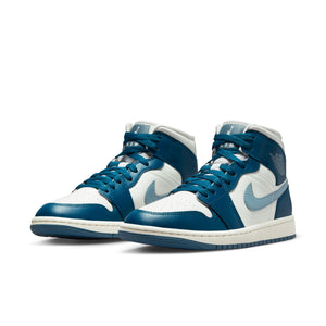 
                  
                    Load image into Gallery viewer, Womens Air Jordan 1 Mid &amp;#39;French Blue&amp;#39;
                  
                