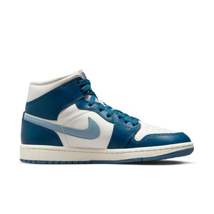 
                  
                    Load image into Gallery viewer, Womens Air Jordan 1 Mid &amp;#39;French Blue&amp;#39;
                  
                