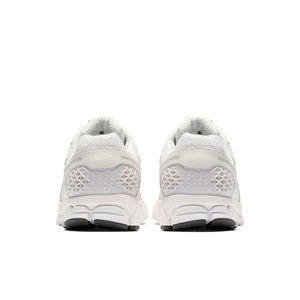
                  
                    Load image into Gallery viewer, Nike Zoom Vomero 5 SP &amp;#39;Vast Grey&amp;#39;
                  
                