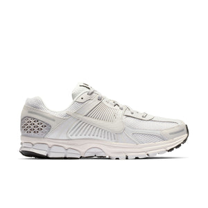 
                  
                    Load image into Gallery viewer, Nike Zoom Vomero 5 SP &amp;#39;Vast Grey&amp;#39;
                  
                