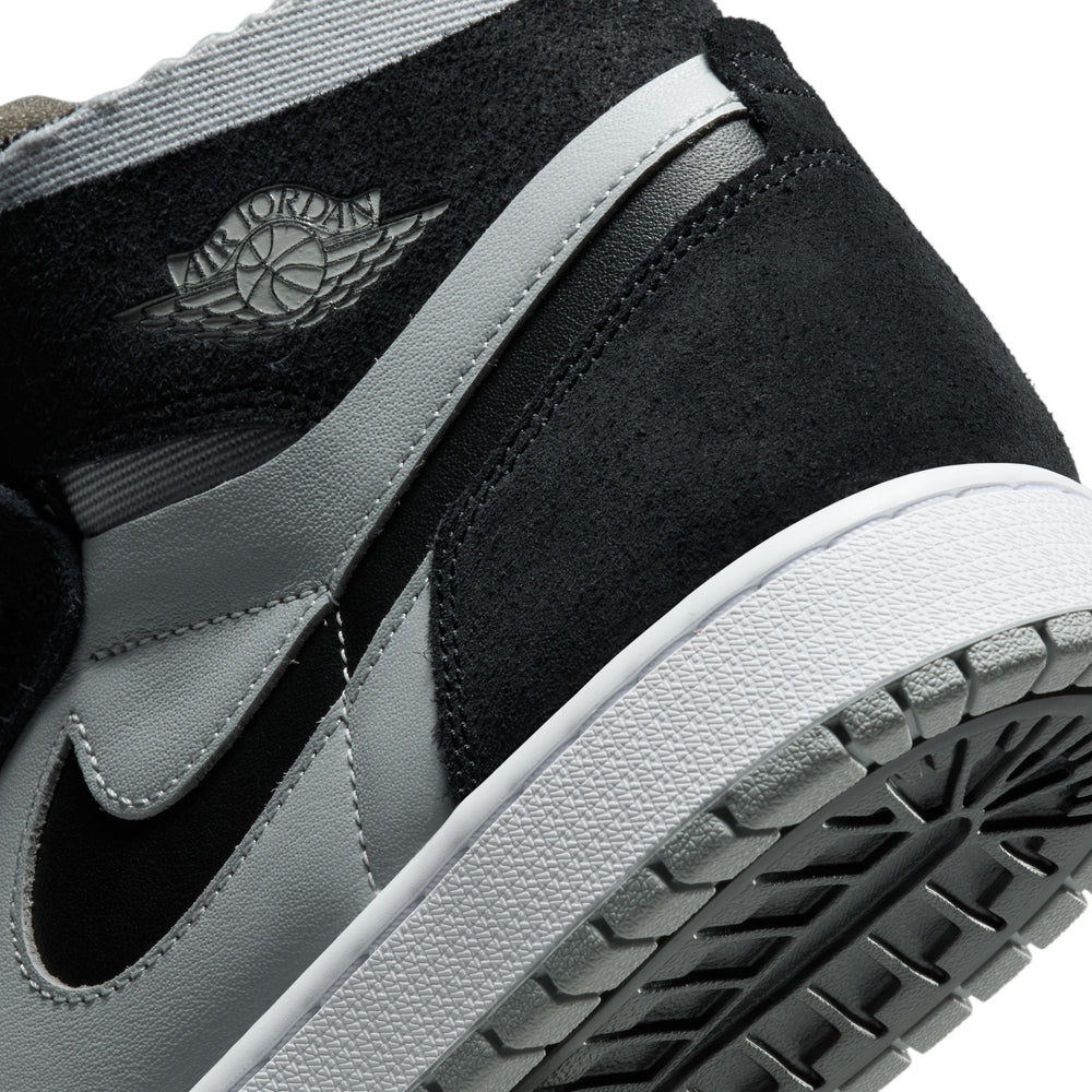 
                  
                    Load image into Gallery viewer, Air Jordan 1 Zoom CMFT &amp;#39;Black/Grey&amp;#39;
                  
                