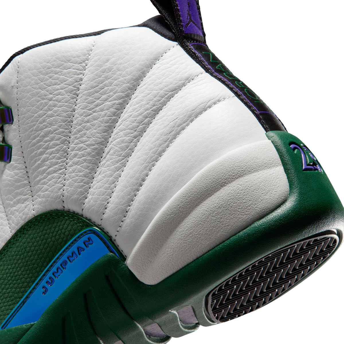 Air Jordan 12 Retro 'Bucks'