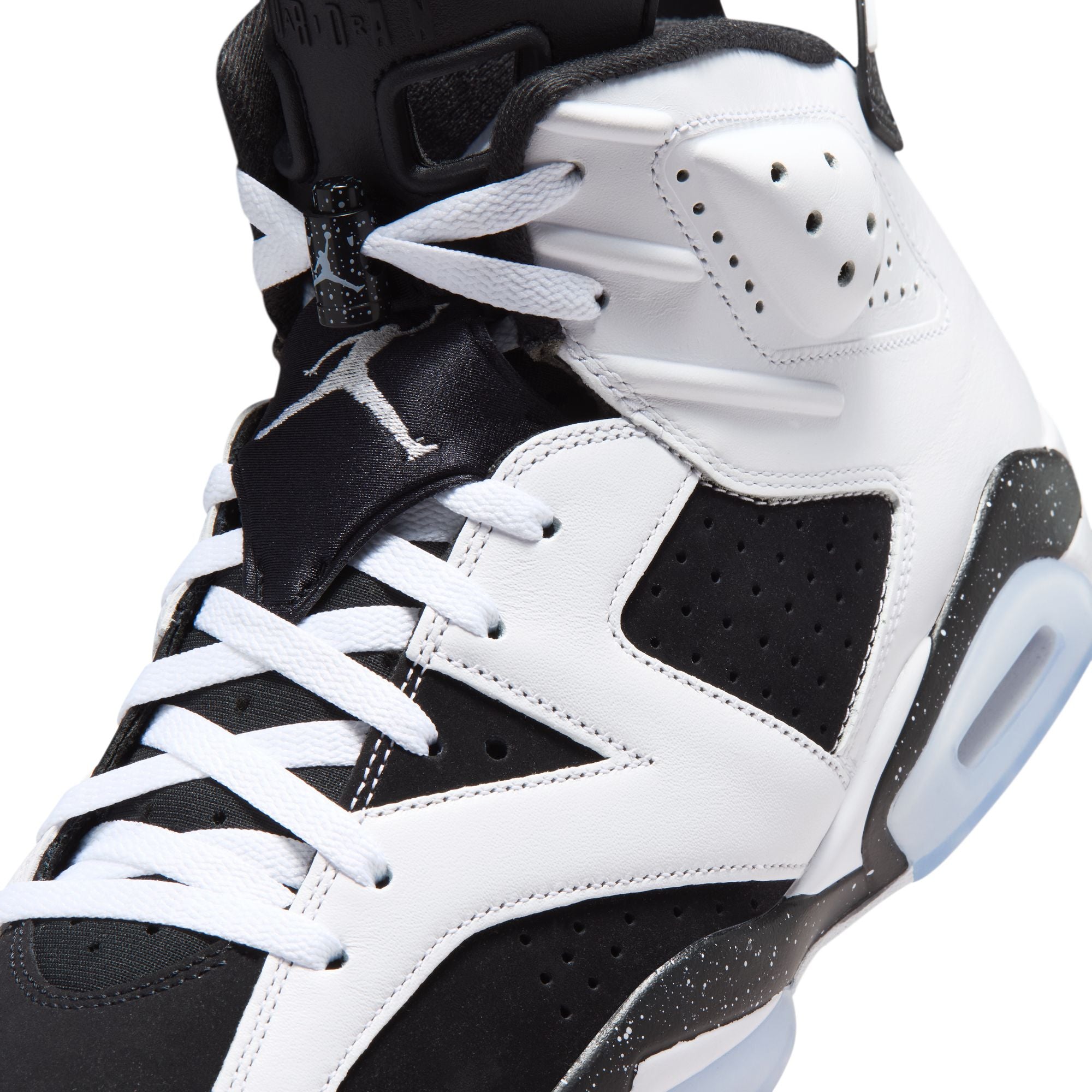 Air Jordan 6 Retro 'Oreo'