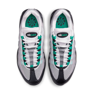 
                  
                    Load image into Gallery viewer, Womens Nike Air Max 95 &amp;#39;Stadium Green&amp;#39;
                  
                
