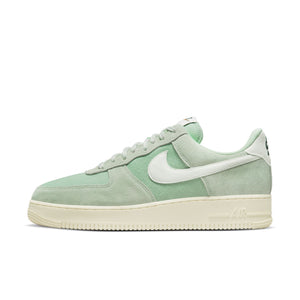 
                  
                    Load image into Gallery viewer, Nike Air Force 1 &amp;#39;07 LV8 &amp;#39;Enamel Green&amp;#39;
                  
                