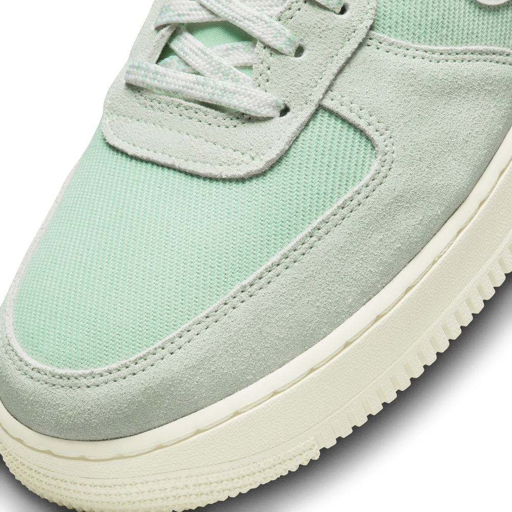 
                  
                    Load image into Gallery viewer, Nike Air Force 1 &amp;#39;07 LV8 &amp;#39;Enamel Green&amp;#39;
                  
                