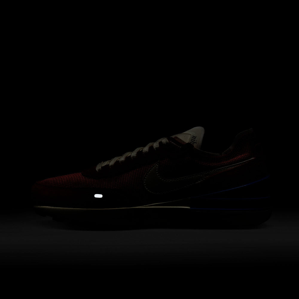 
                  
                    Load image into Gallery viewer, Womens Nike Waffle One Vintage &amp;#39;Red&amp;#39;
                  
                
