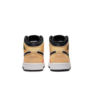 
                  
                    Load image into Gallery viewer, Youth Air Jordan 1 Mid SE &amp;#39;Magic Ember&amp;#39;
                  
                