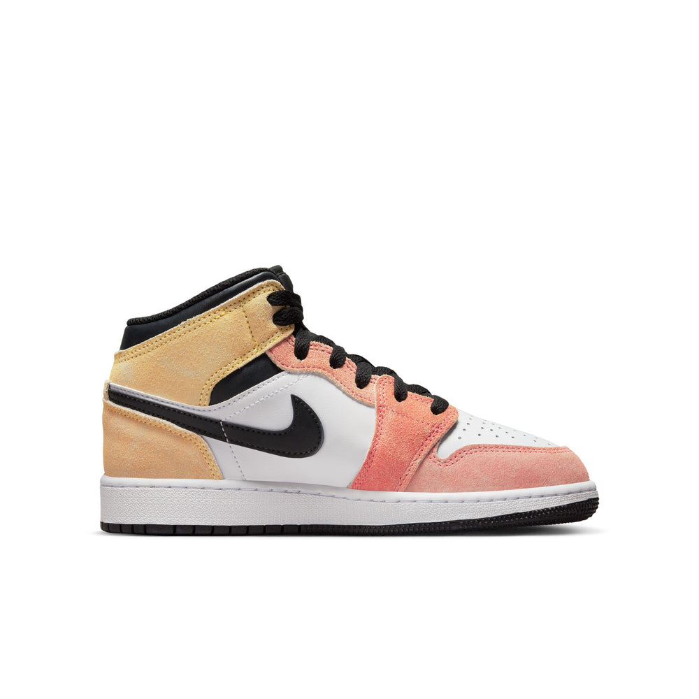 
                  
                    Load image into Gallery viewer, Youth Air Jordan 1 Mid SE &amp;#39;Magic Ember&amp;#39;
                  
                