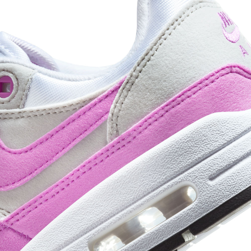 
                  
                    Load image into Gallery viewer, Womens Nike Air Max 1 &amp;#39;87 &amp;#39;Fuchsia Dream&amp;#39;
                  
                