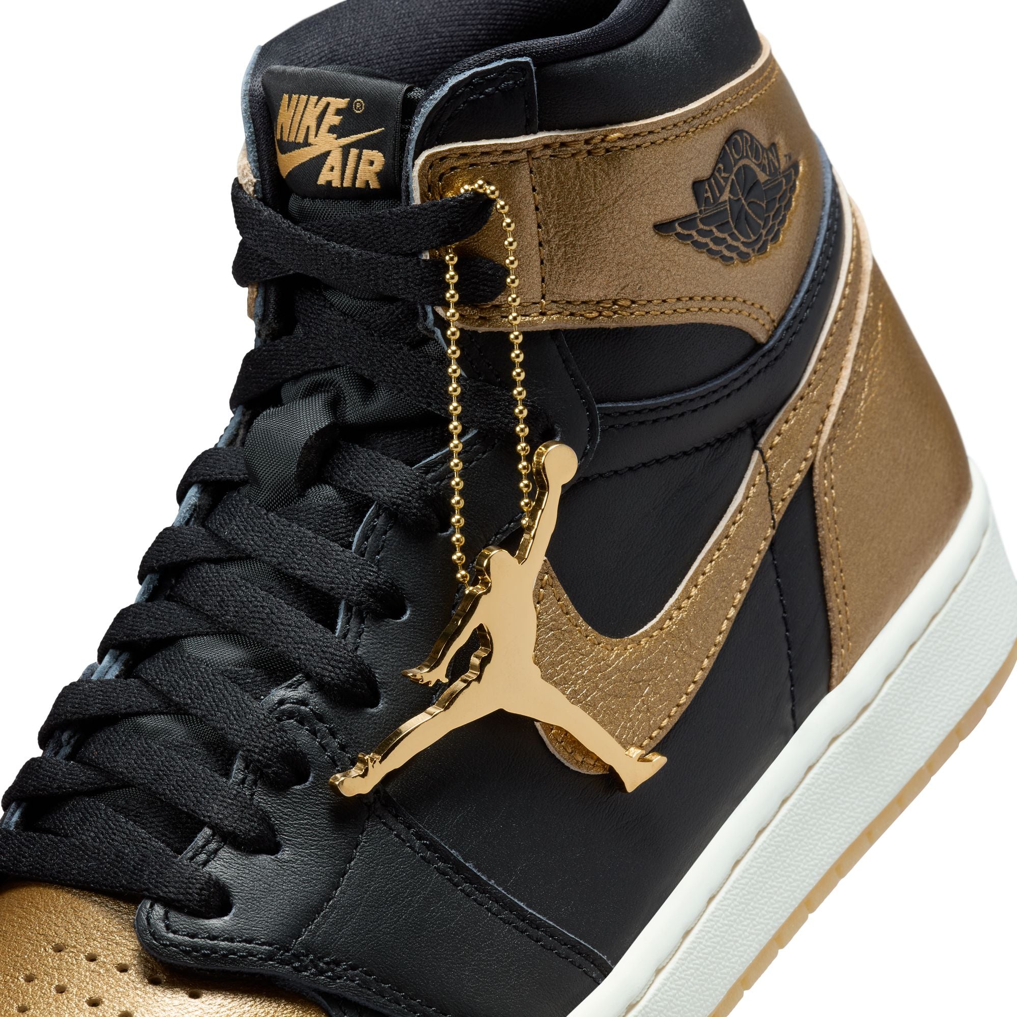 Air Jordan 1 Retro High OG 'Black and Gold'