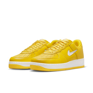 
                  
                    Load image into Gallery viewer, Nike Air Force 1 Low Retro &amp;#39;Yellow Jewel&amp;#39;
                  
                