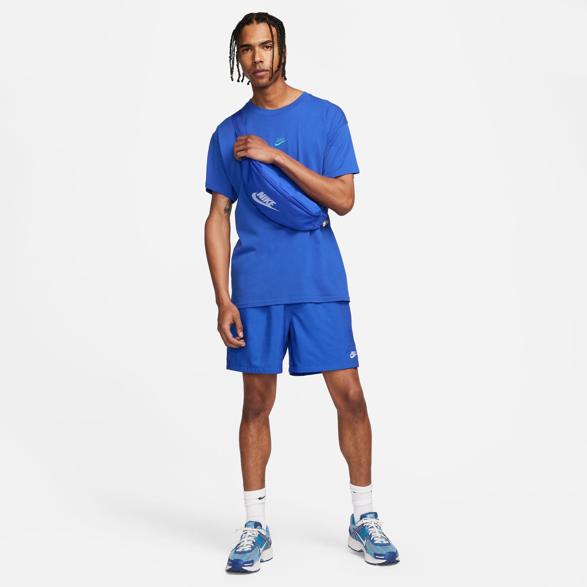 Nike Club Woven Shorts 'Game Royal'