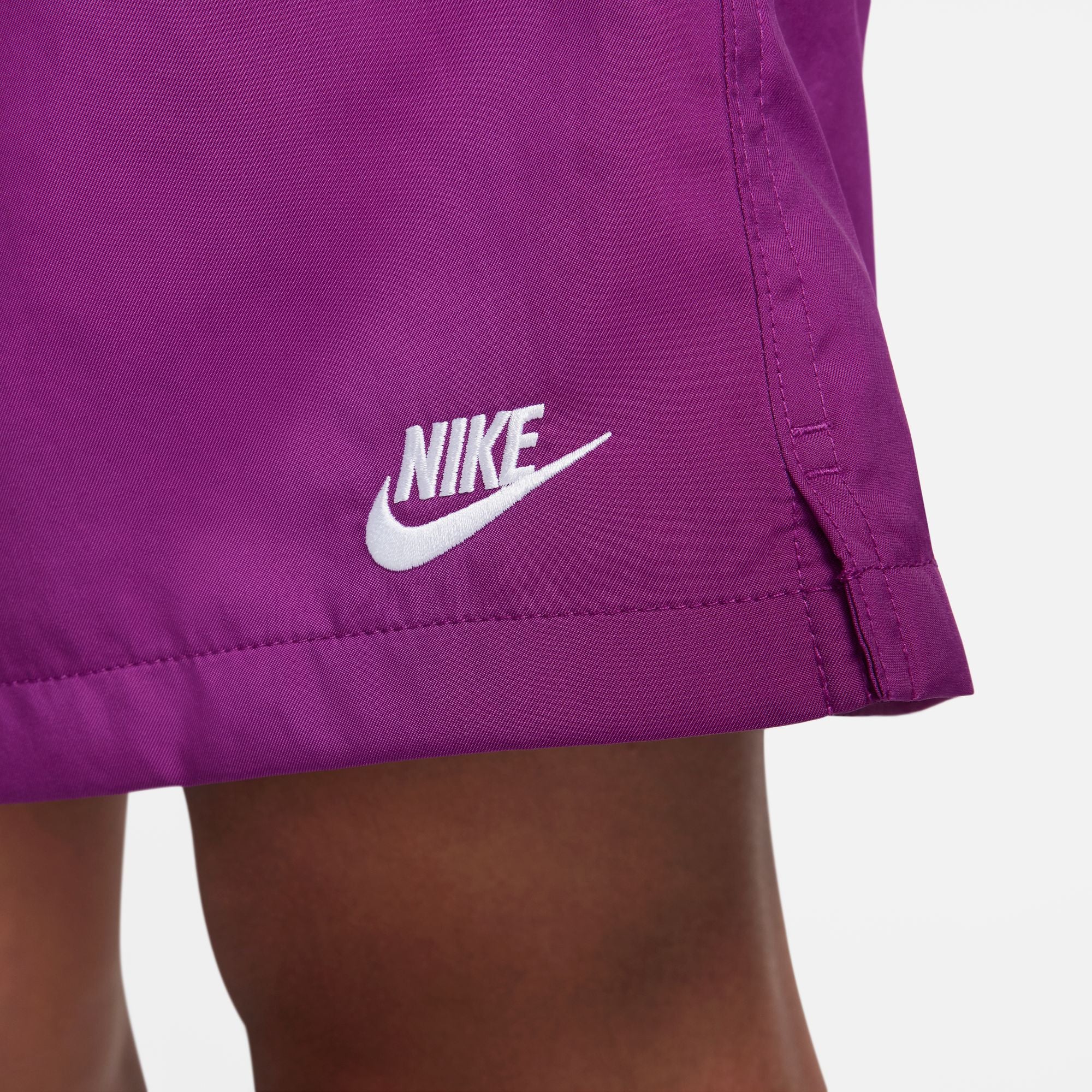 Nike Club Woven Shorts 'Viotech'