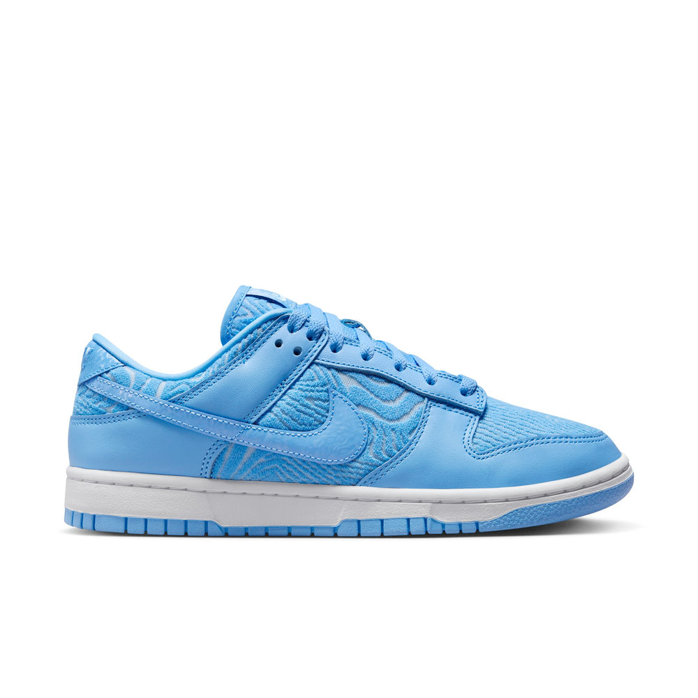 
                  
                    Load image into Gallery viewer, Nike Dunk Low Premium &amp;#39;University Blue&amp;#39;
                  
                
