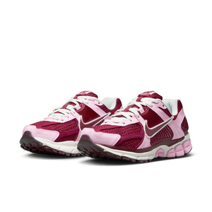 
                  
                    Load image into Gallery viewer, Womens Nike Vomero 5 &amp;#39;Pink Foam&amp;#39;
                  
                