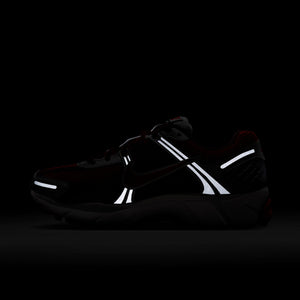 
                  
                    Load image into Gallery viewer, Womens Nike Vomero 5 &amp;#39;Mystic Red&amp;#39;
                  
                