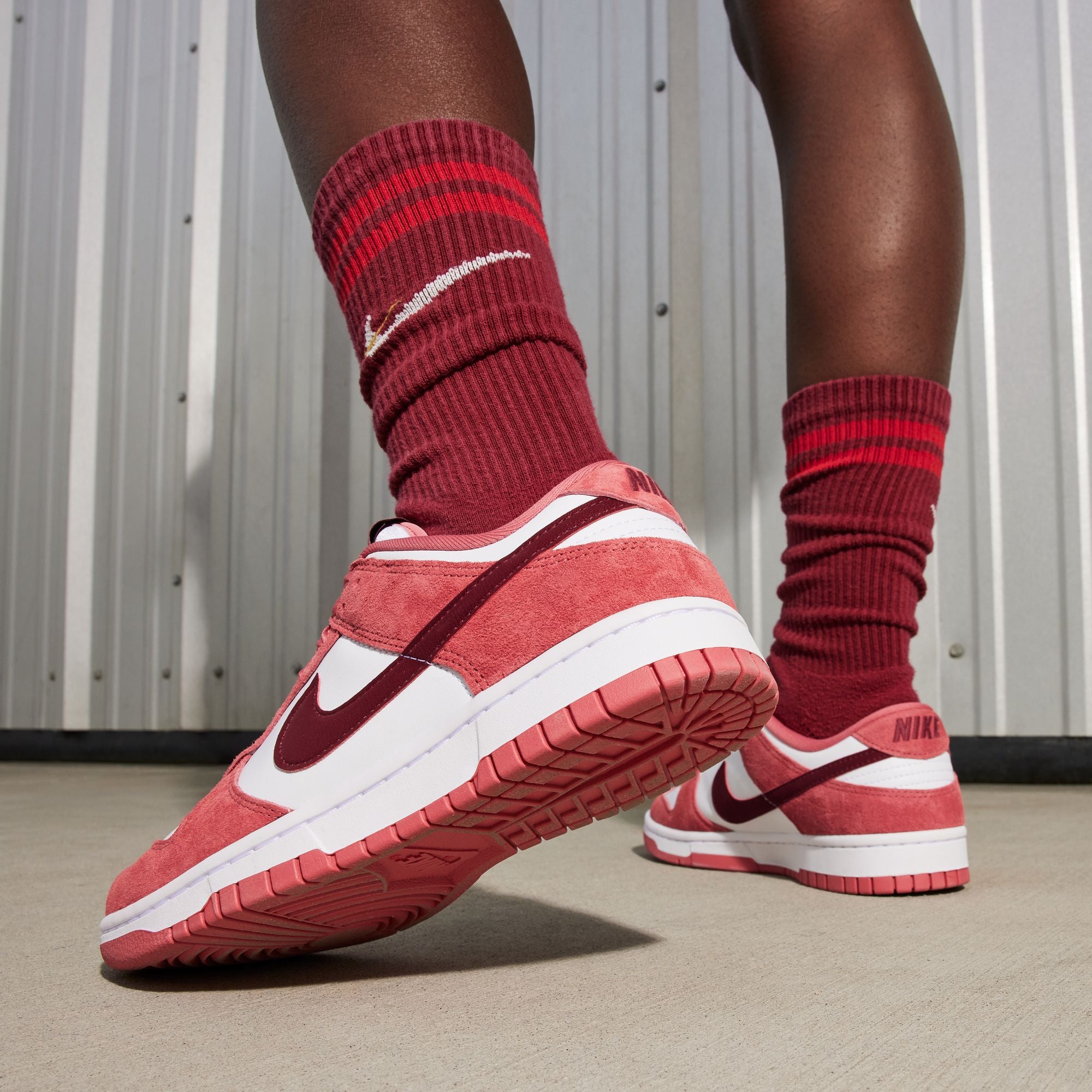 Womens Nike Dunk Low 'Valentine'