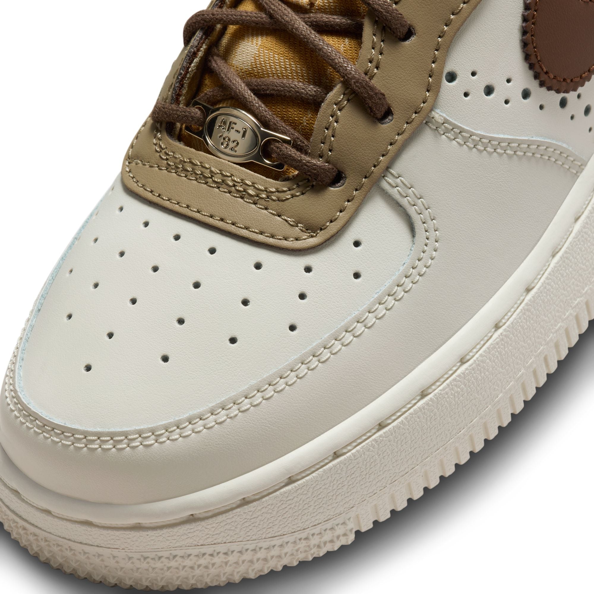 Youth Nike Air Force 1 LV8 'Cacao Wow'
