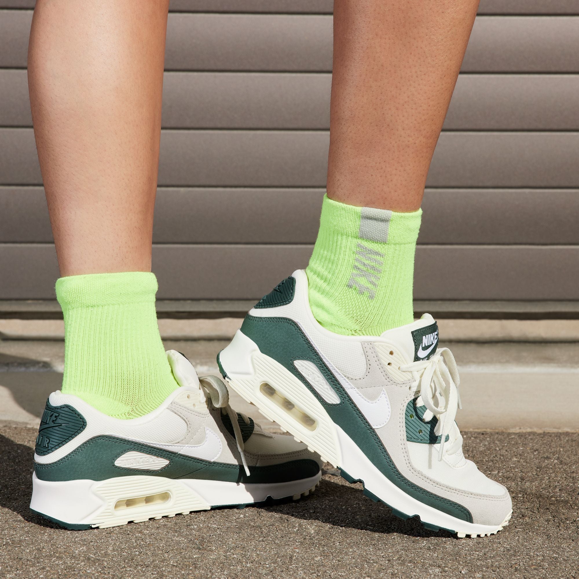 Womens Nike Air Max 90 'Vintage Green'