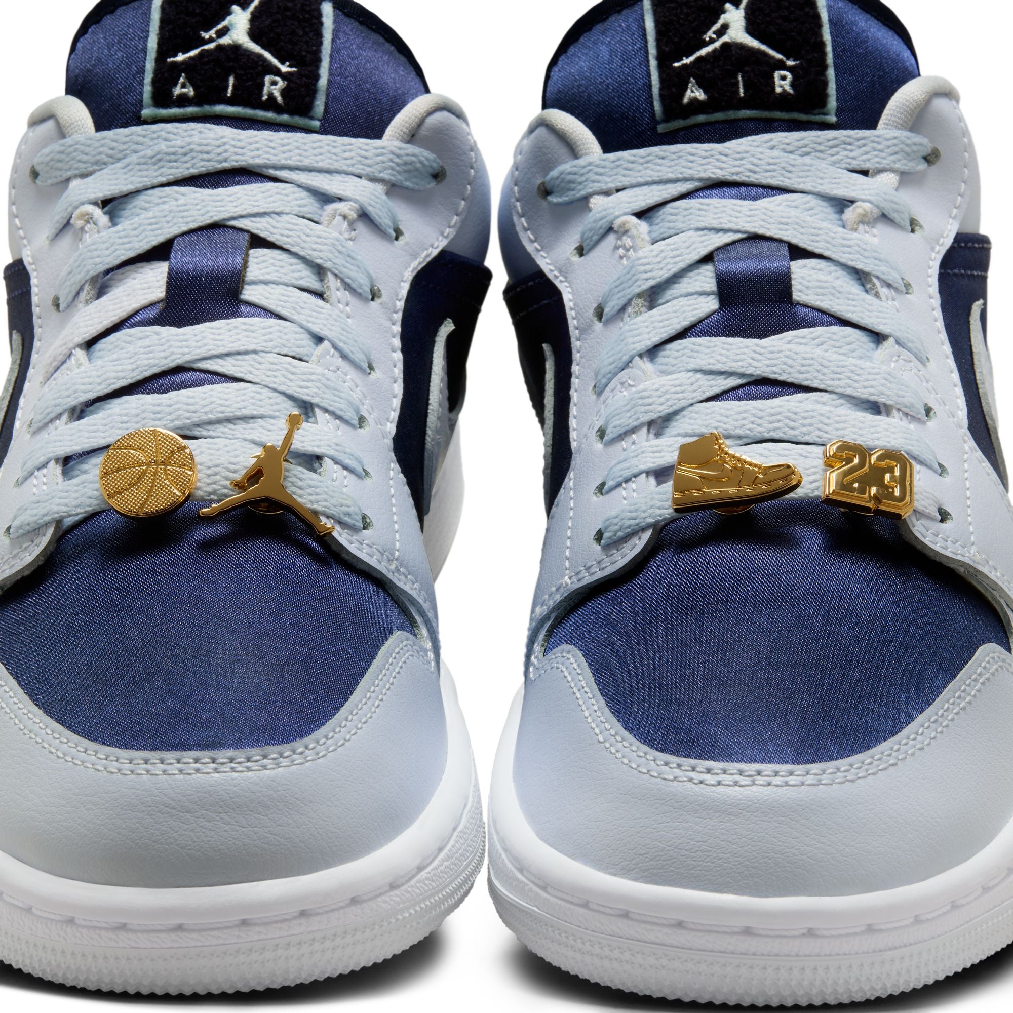 Womens Air Jordan 1 Low SE 'Football Grey'