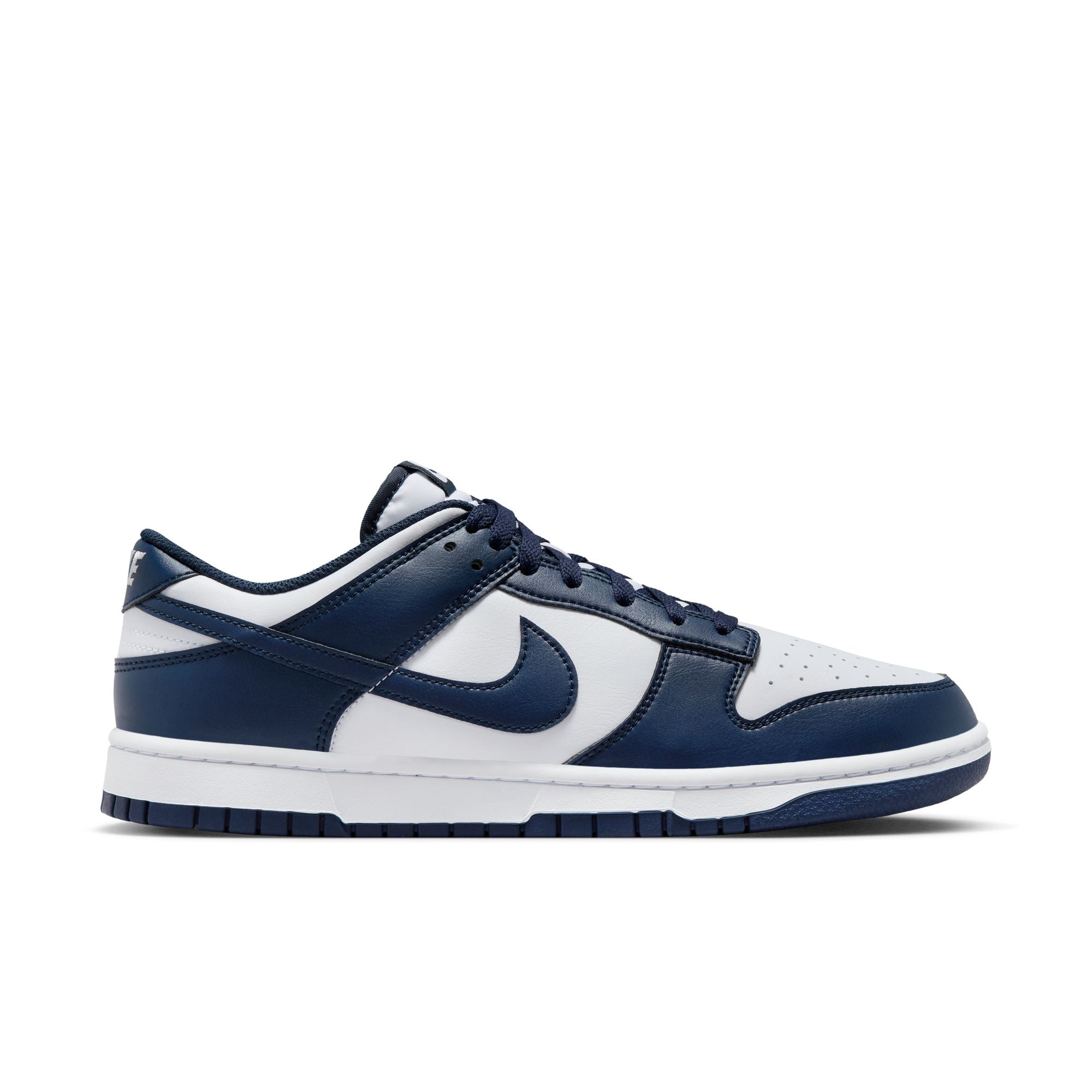 Nike Dunk Low Retro ‘White/Midnight Navy'