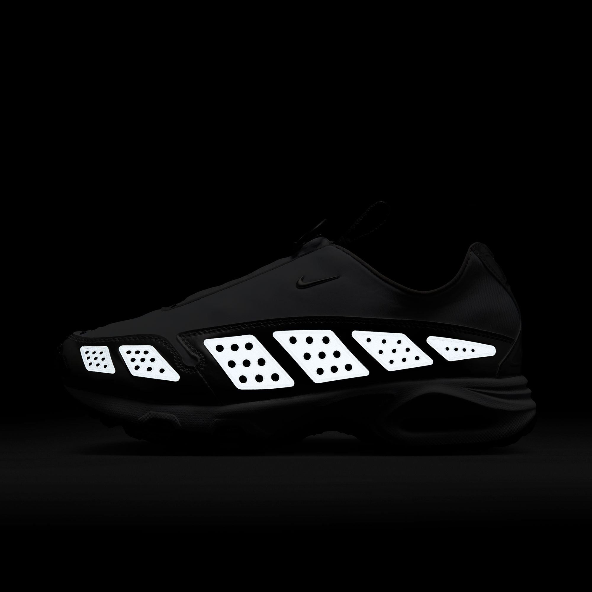 Womens Nike Air Max SNDR 'White/Metallic Silver-Black'