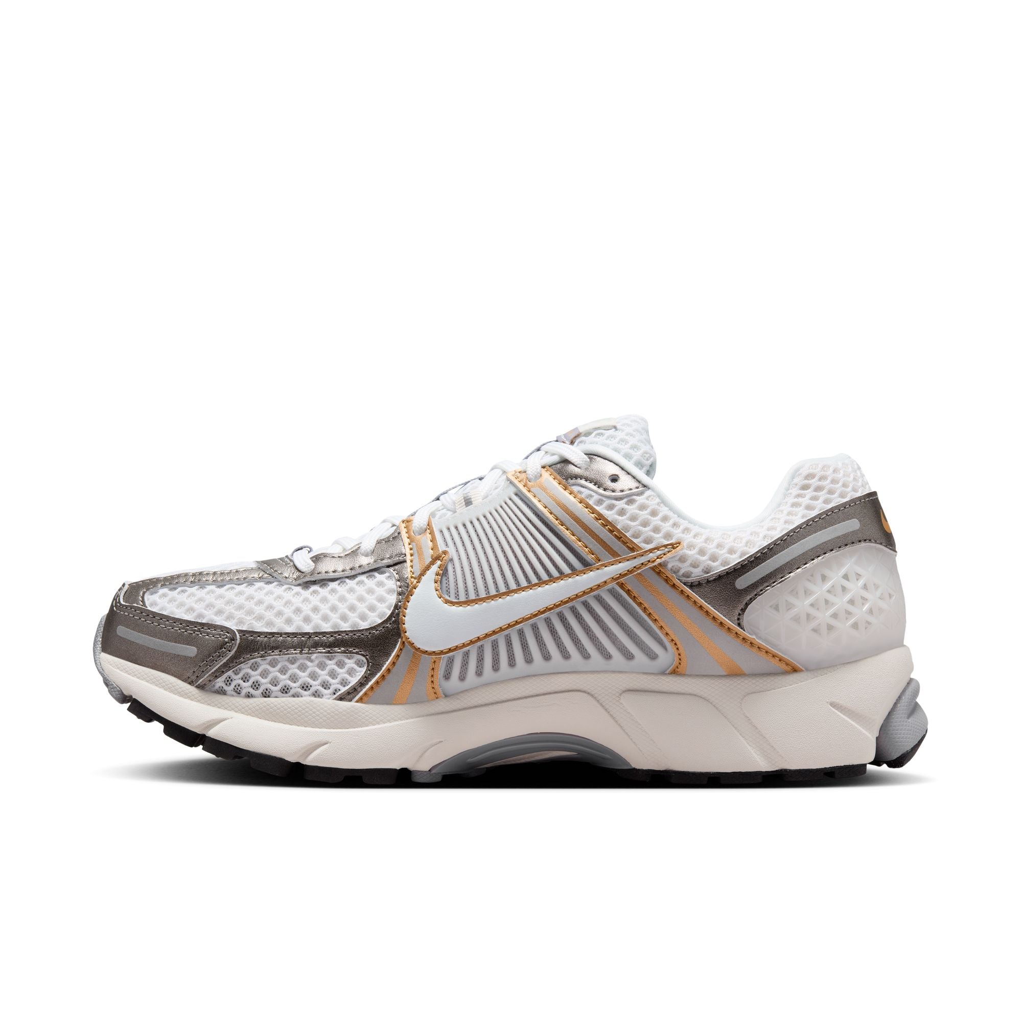 Nike Zoom Vomero 5 'Platinum Tint/Metallic Gold'