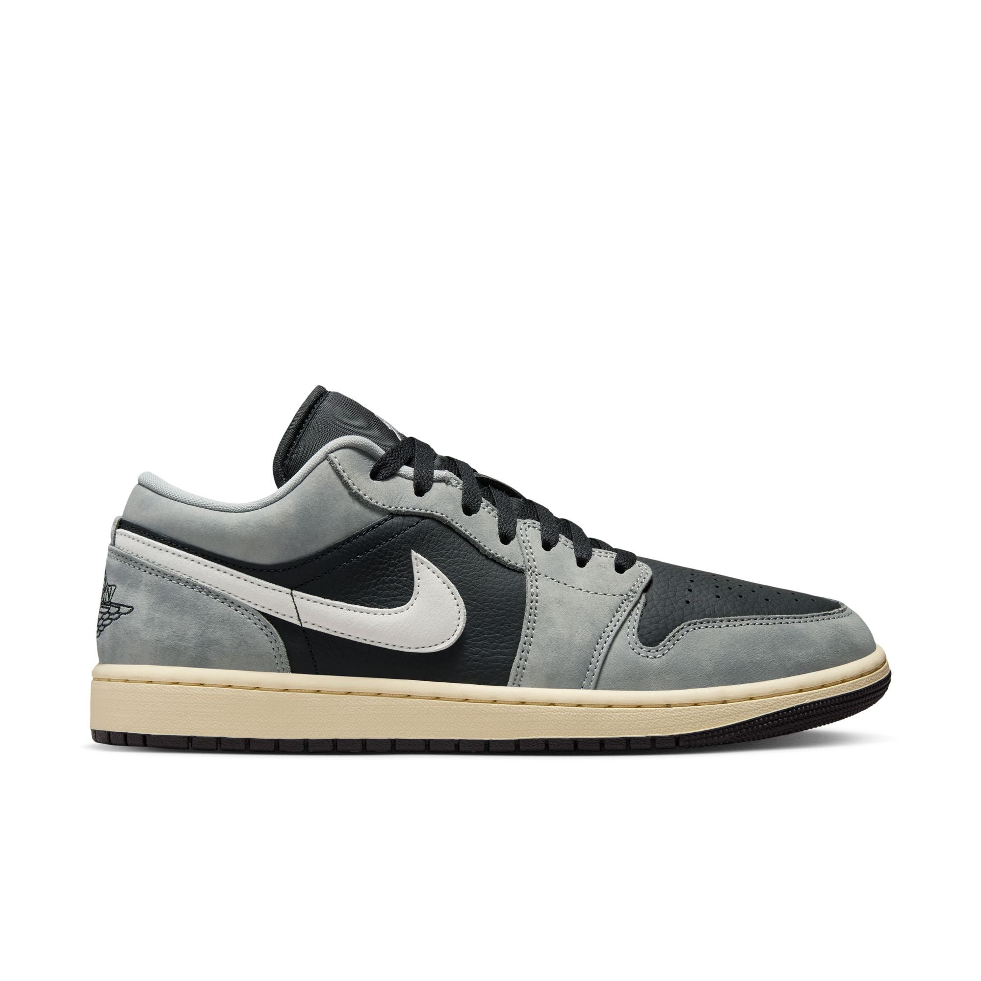 Air Jordan 1 Low SE 'Light Smoke'