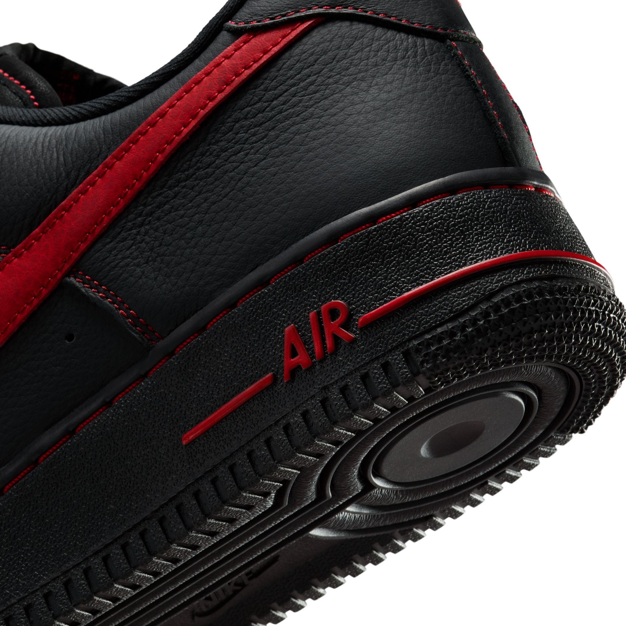 Nike Air Force 1 '07 LV8 'Black/University Red'