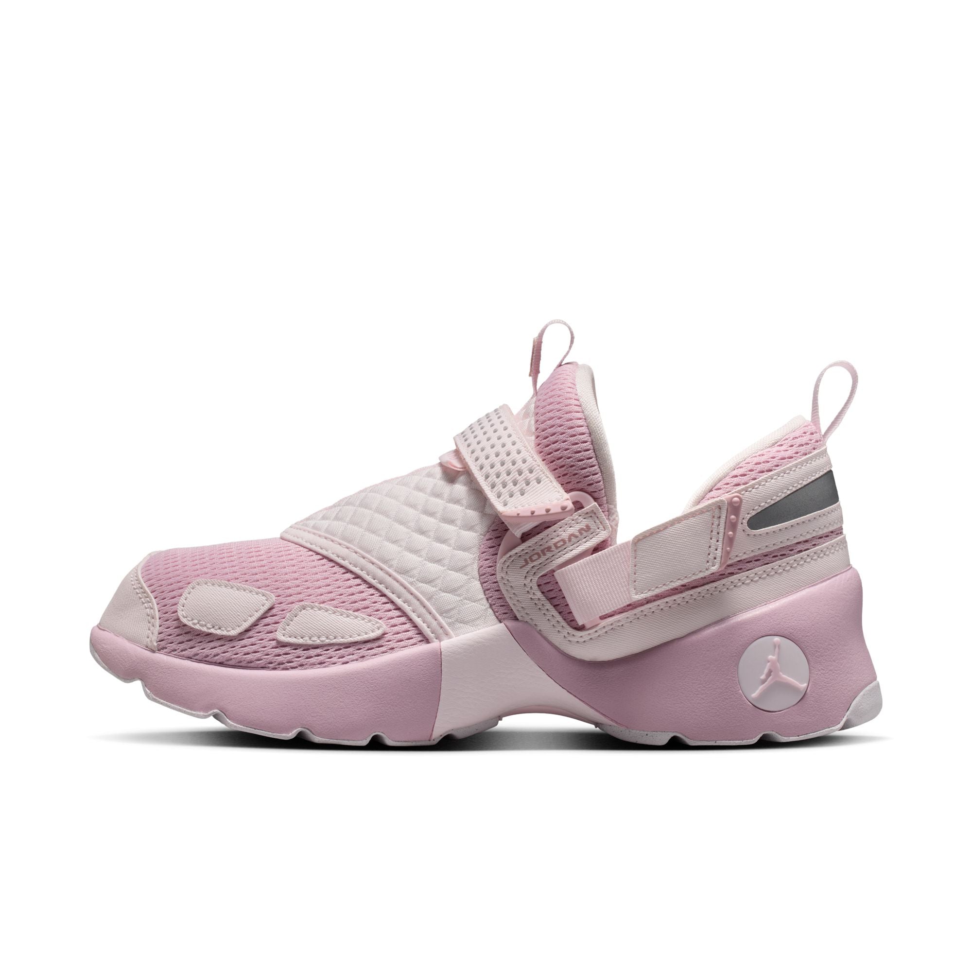 Womens Jordan Trunner LX 'Iced Carmine'