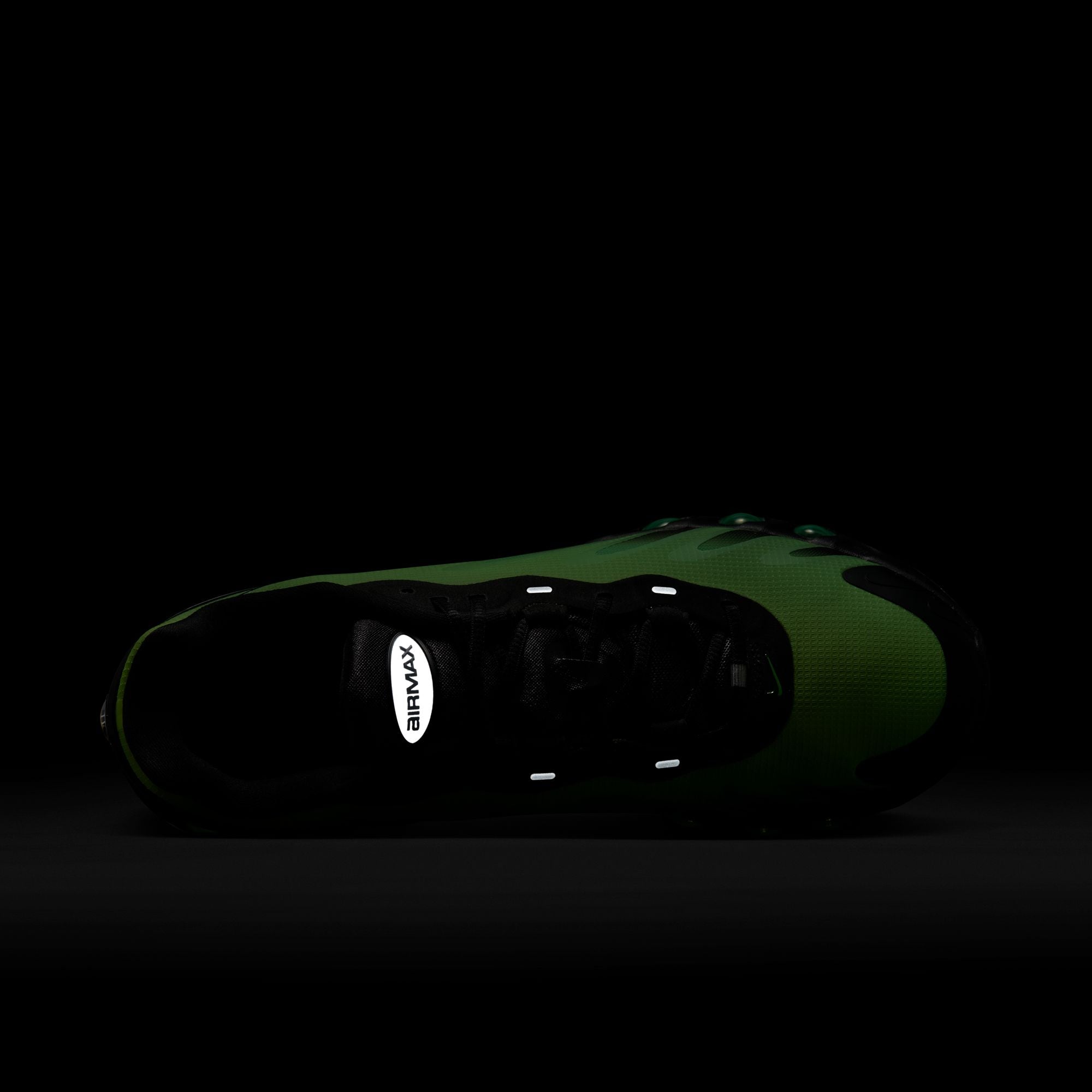 Nike Air Max DN8 AMD ‘Green Strike'