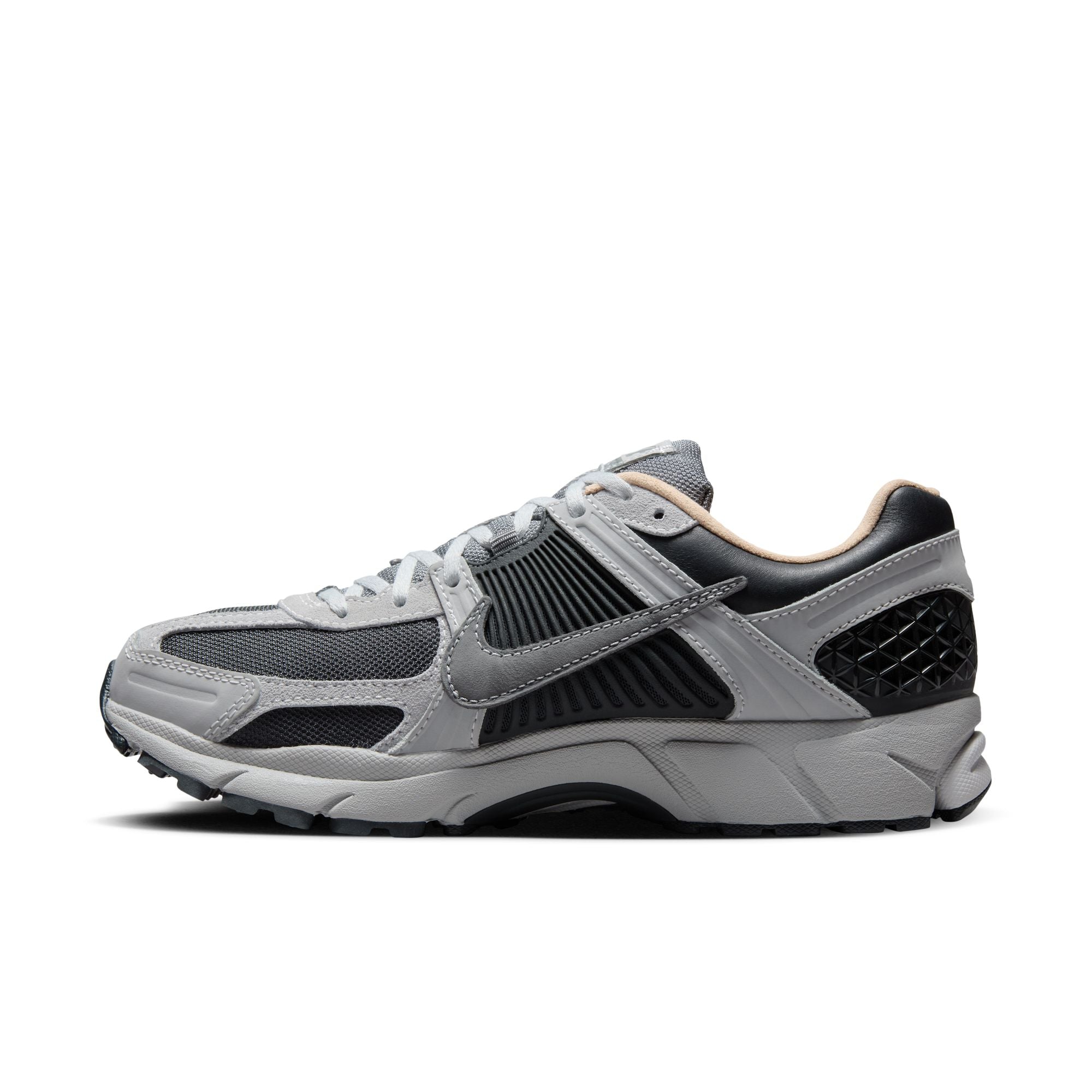 Nike Zoom Vomero 5 'Dark Smoke Grey'