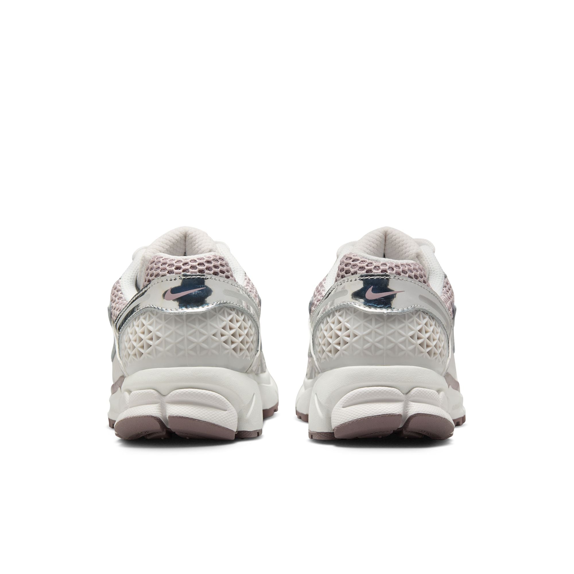 Womens Nike Zoom Vomero 5 'Vast Grey Metallic Silver'