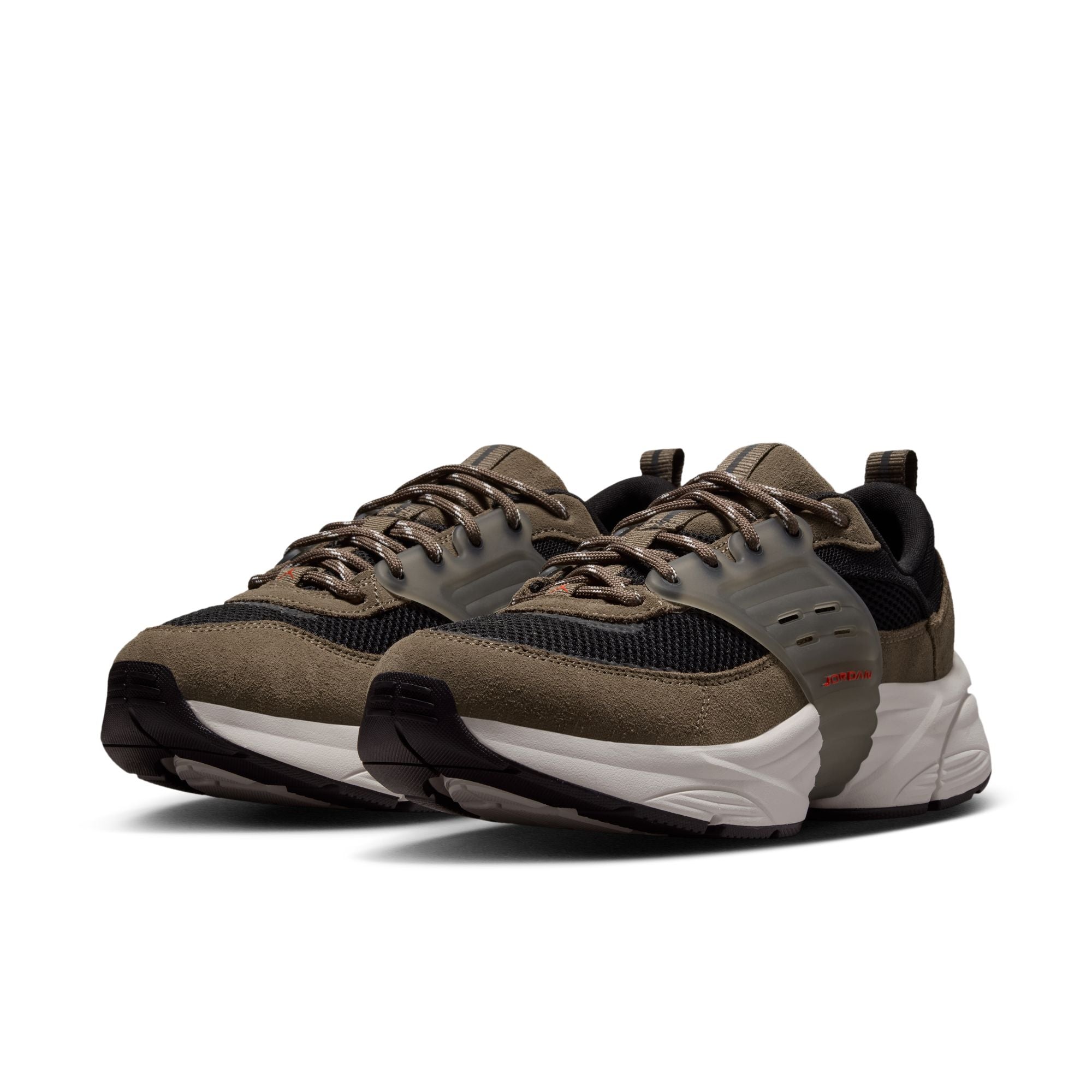 Jordan Trunner O/S 'Palomino/Black'