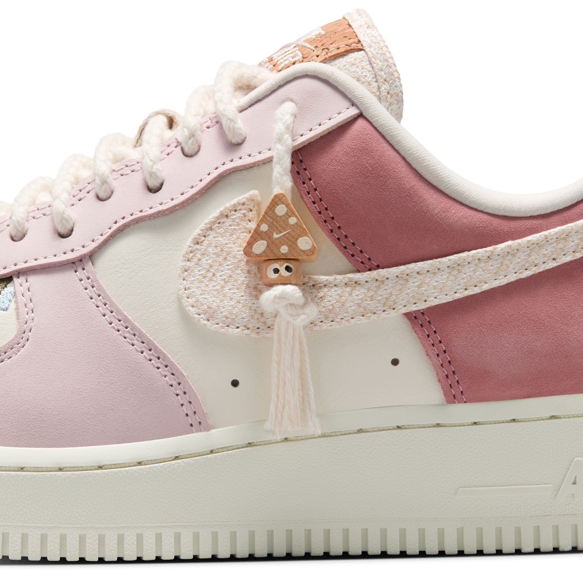 Womens Air Force 1 ‘07 LX ‘Mushroom'