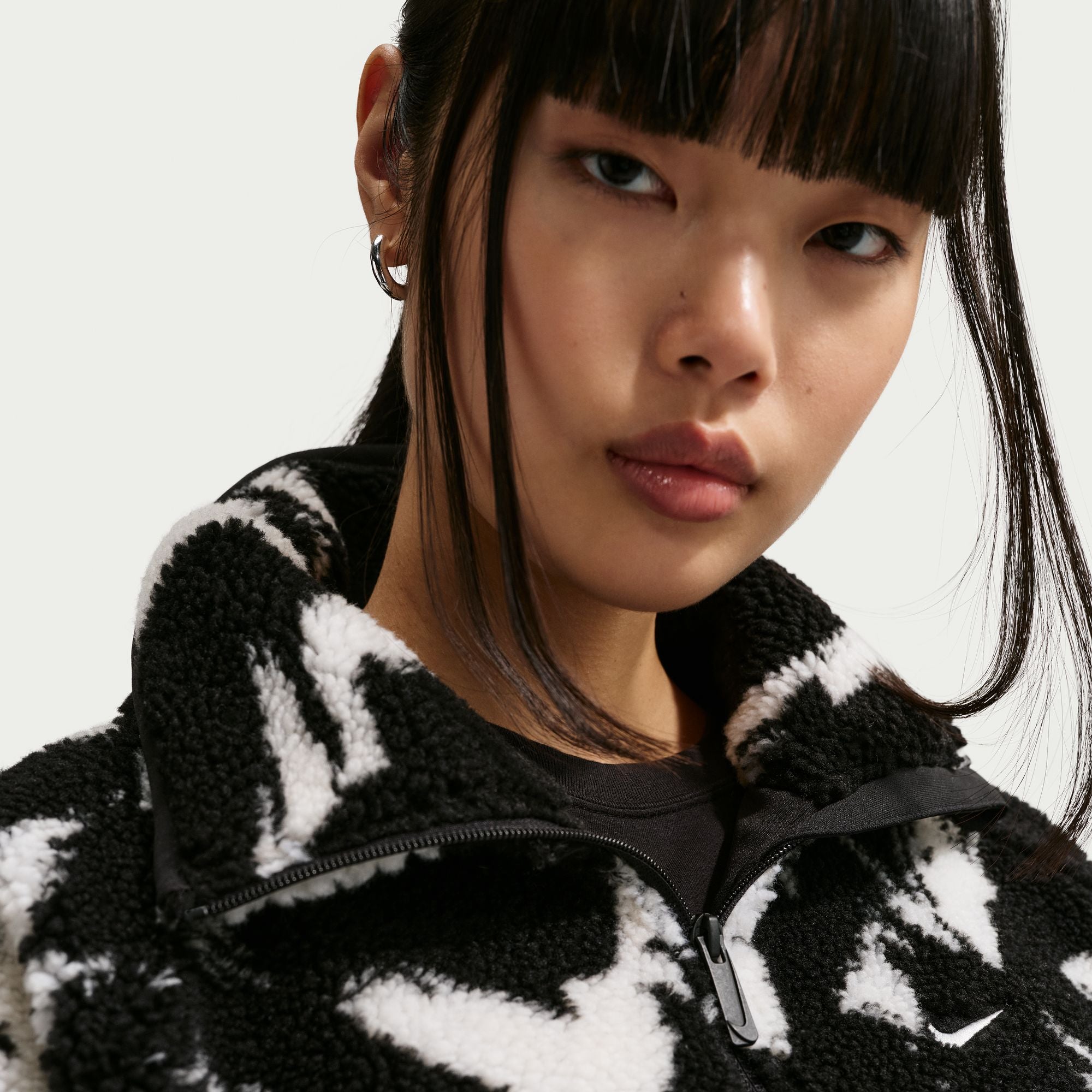 Nike Women's Oversized High-Pile Fleece Sweater 'Black'