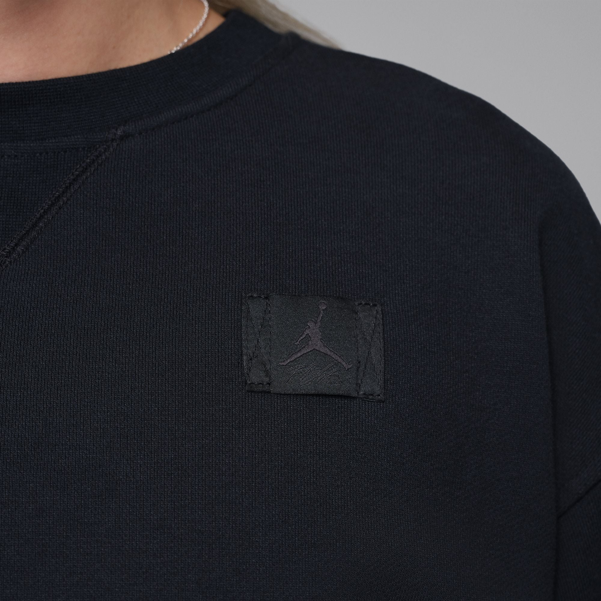 Womens Jordan Flight Fleece Mod-Crop Crewneck Sweatshirt 'Black'