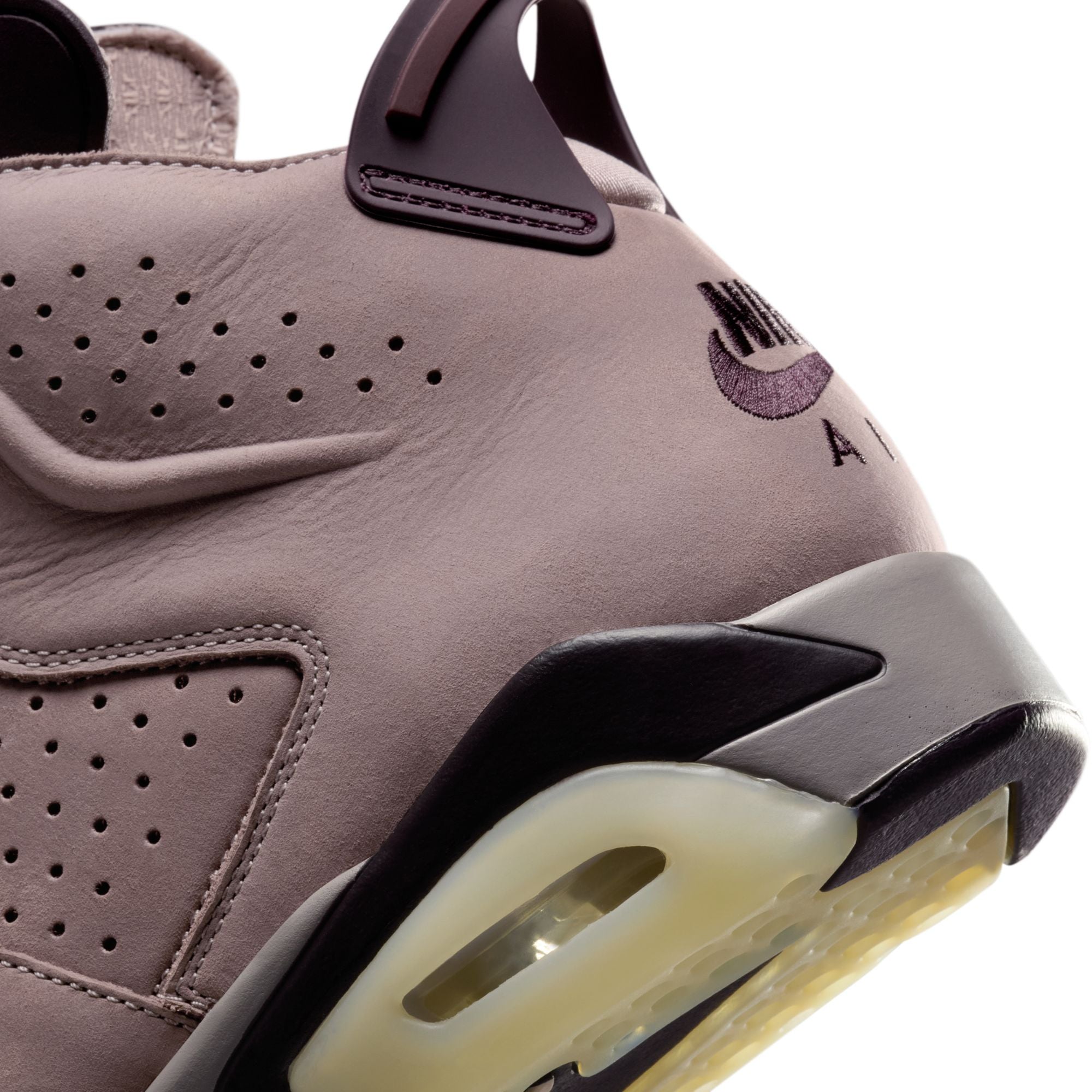 Air Jordan 6 x A Ma Maniére 'Smokey Mauve'