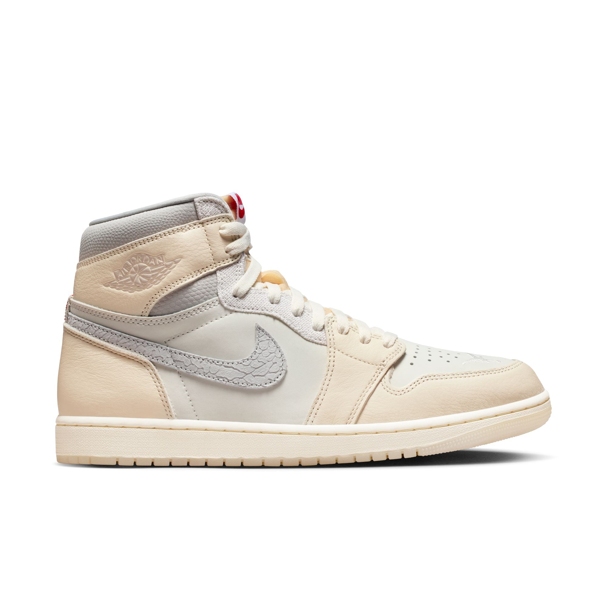 Air Jordan 1 Retro High OG 'Sail/University Red'