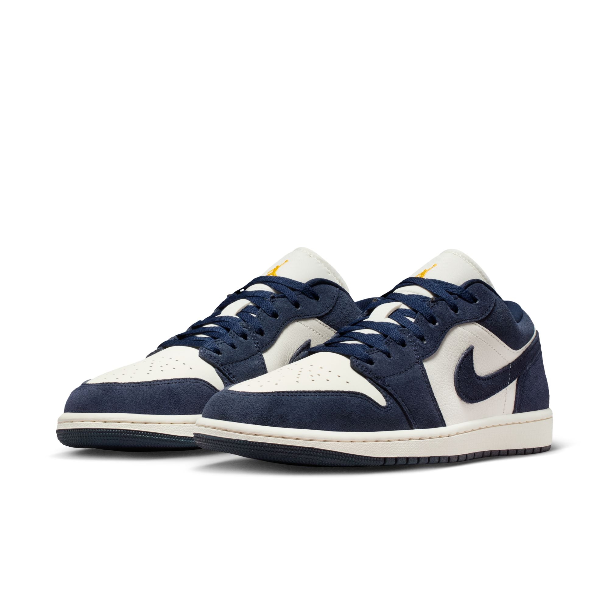 Air Jordan 1 Low SE 'Obsidian'