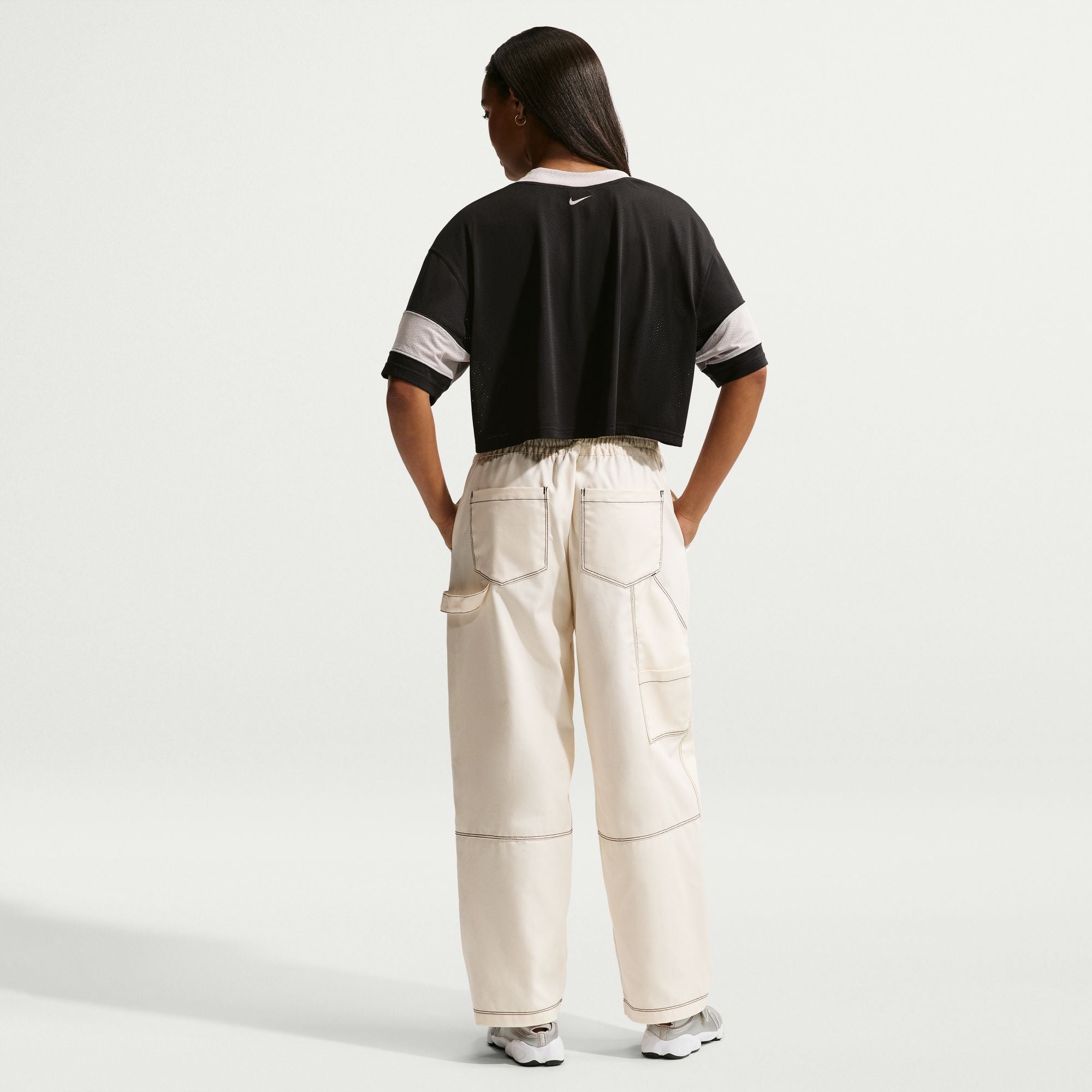 Nike Sportswear Women's Oversized Cropped Jersey 'Black'