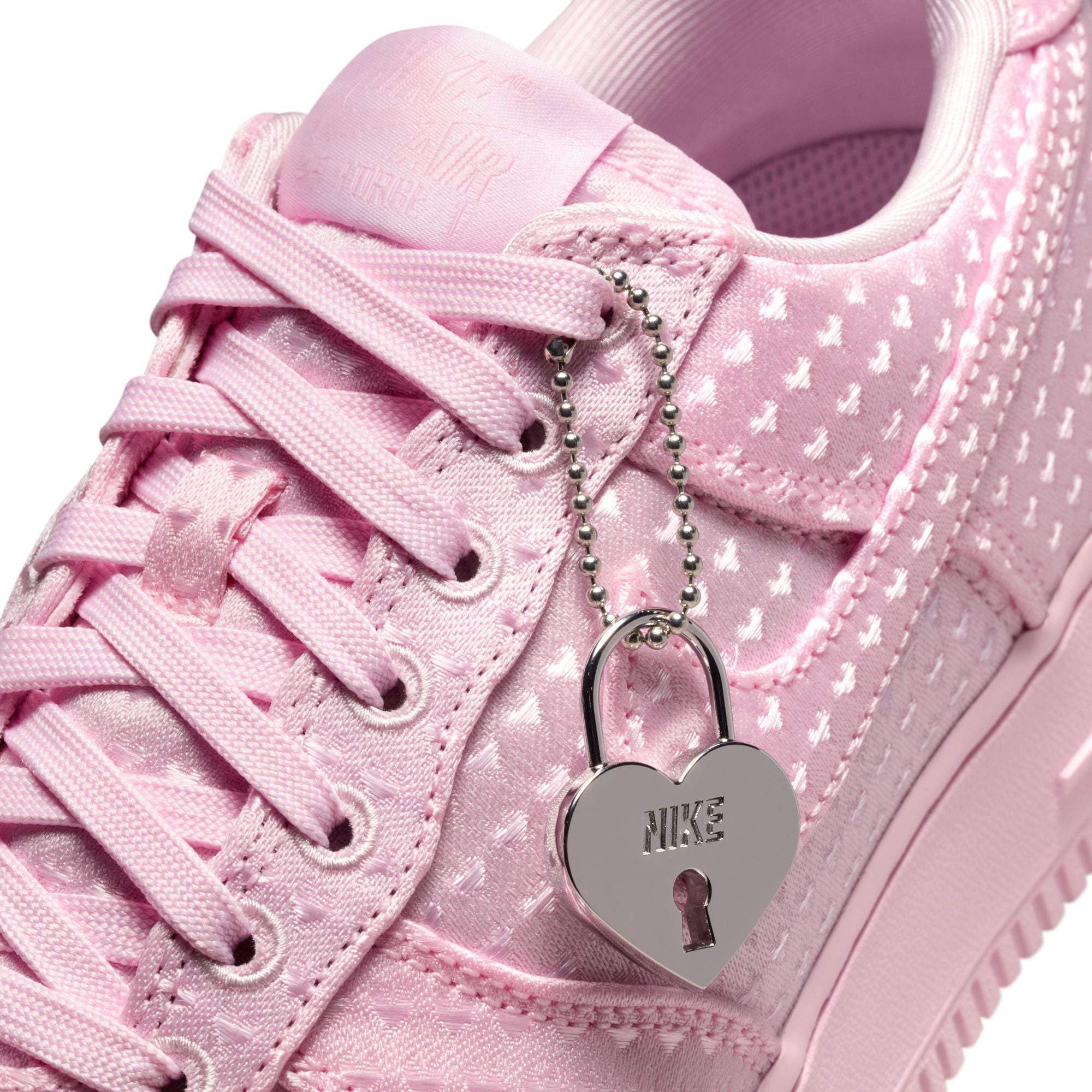 nike air force 1 pink foam women's