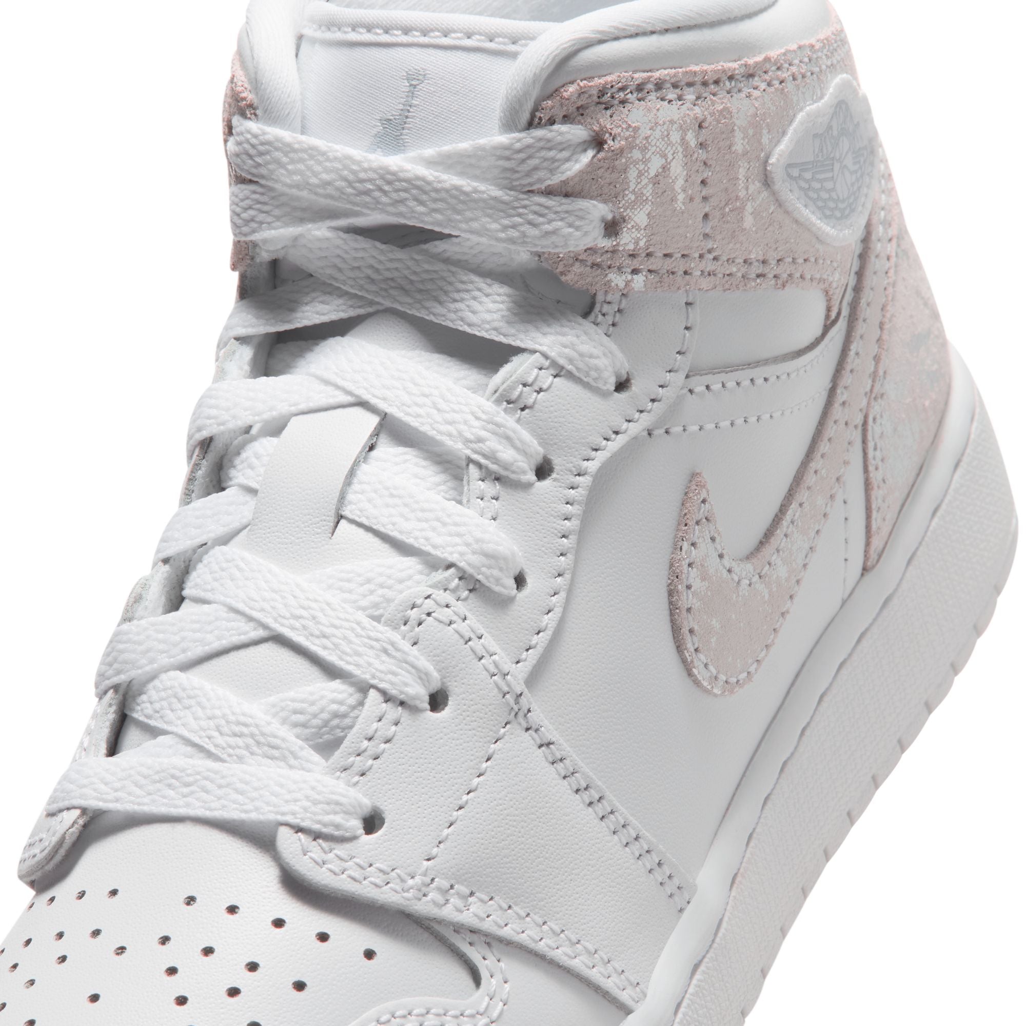 販売のものです ！最終値下げ！新品 エア ジョーダン 1 MID NIKE AIR 