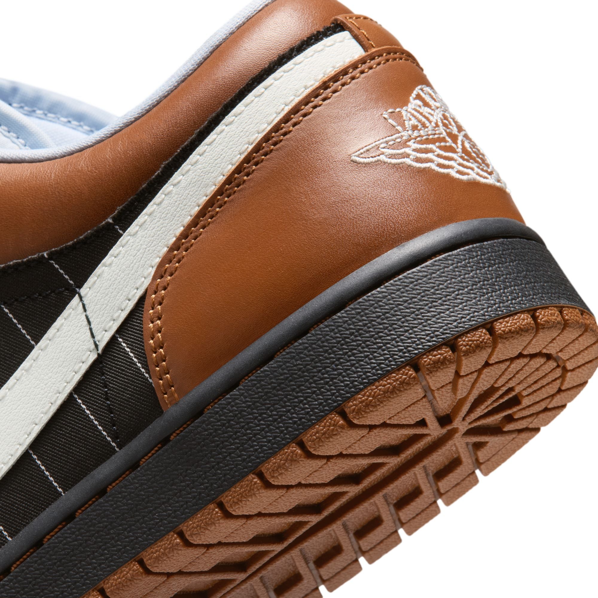 Air Jordan 1 Low SE 'Black Sail Light British Tan'