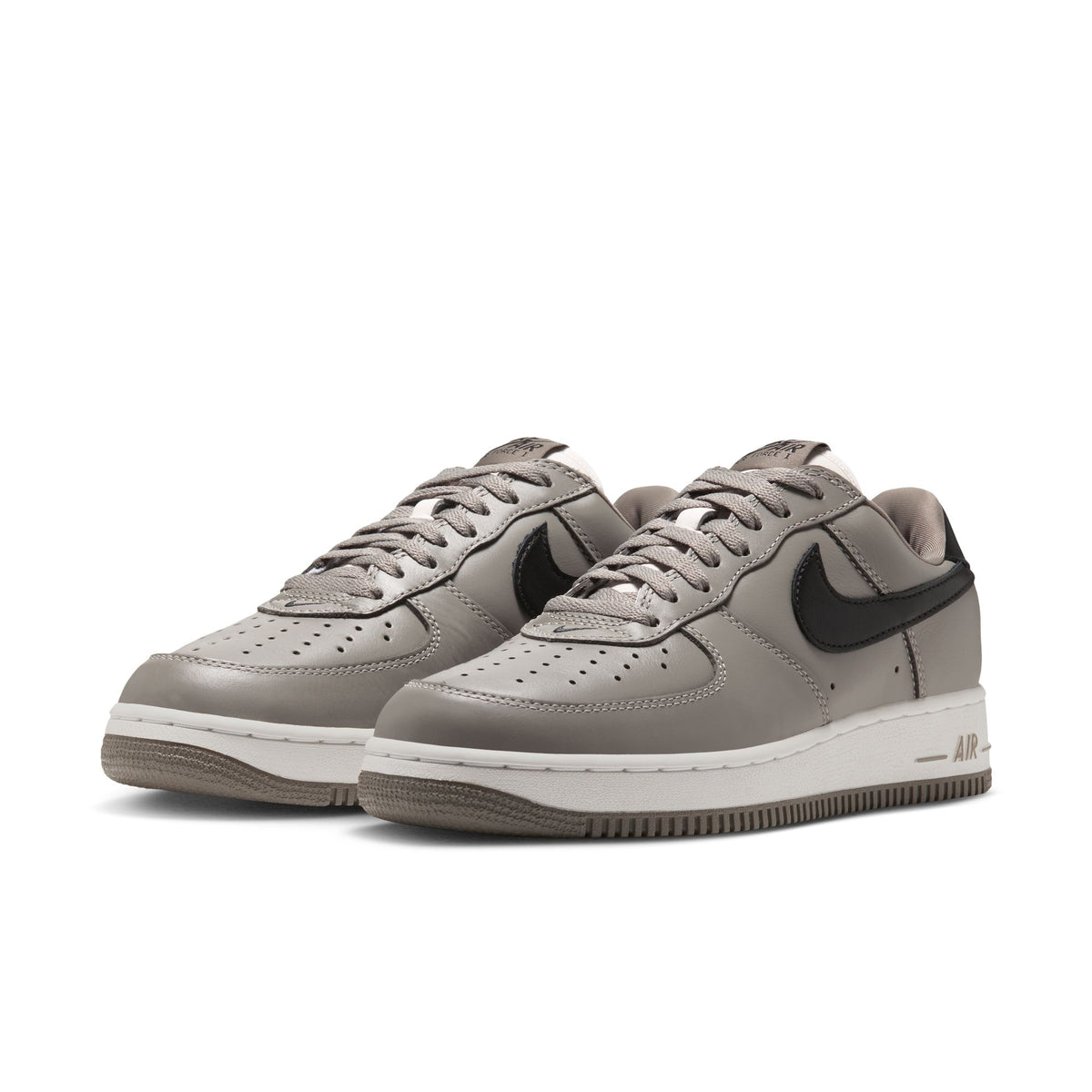 Nike Air Force 1 Low ’01 'Light Army/Black'
