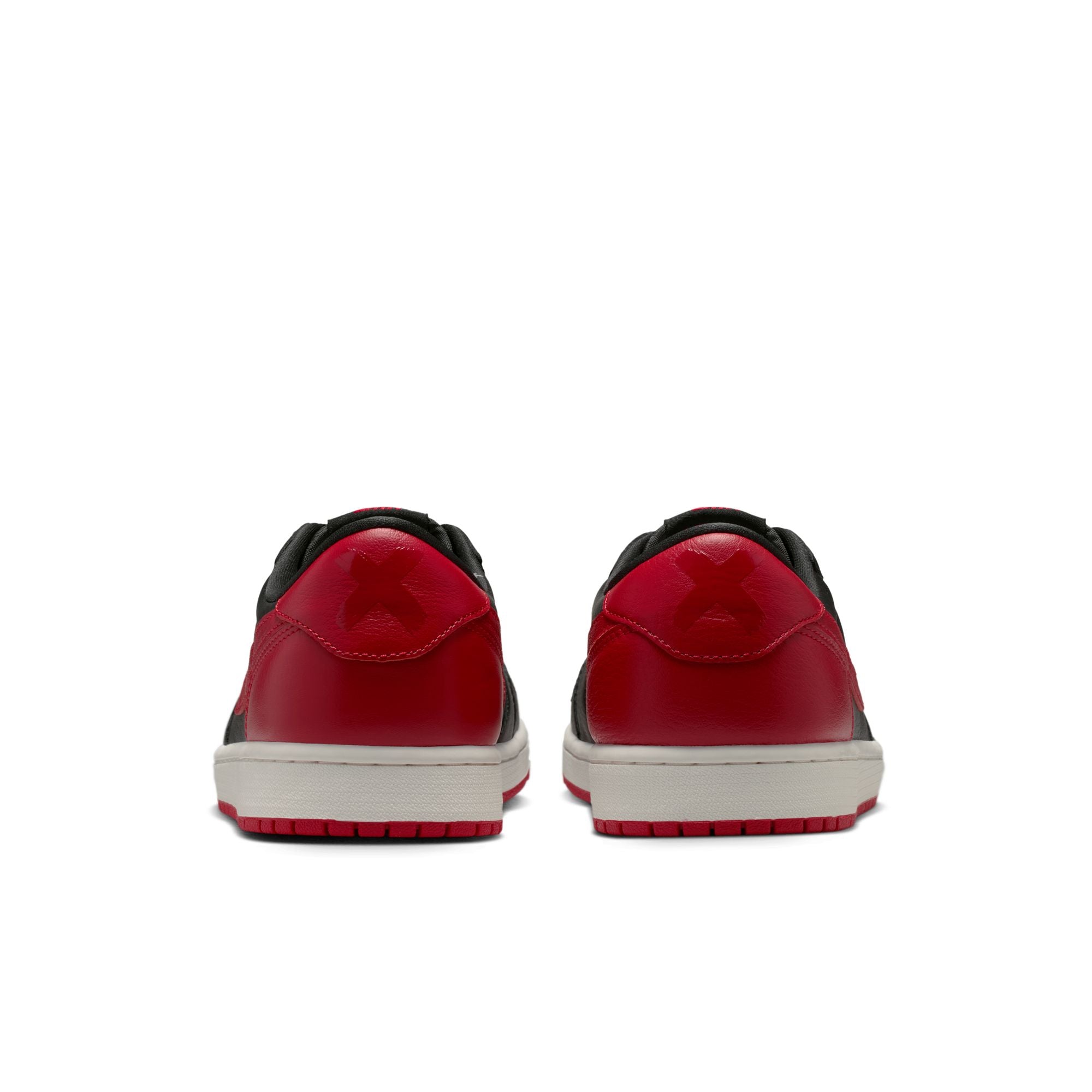 Air Jordan 1 Retro Low OG 'Banned'