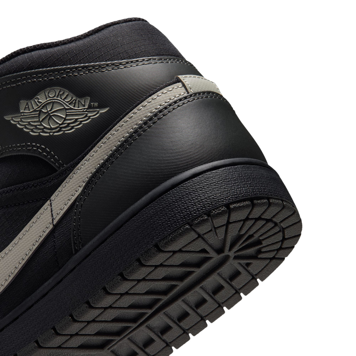 Air Jordan 1 Mid Utility 'Black/Spruce'