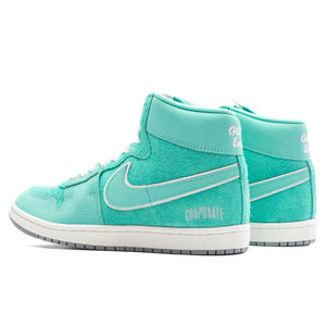 
                  
                    Load image into Gallery viewer, Corporate x Jordan Air Ship PE SP &amp;#39;Light Menta&amp;#39;
                  
                