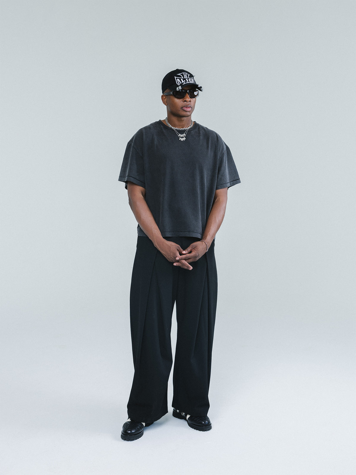 Seed & Soil Vintage T-shirt 'Charcoal'
